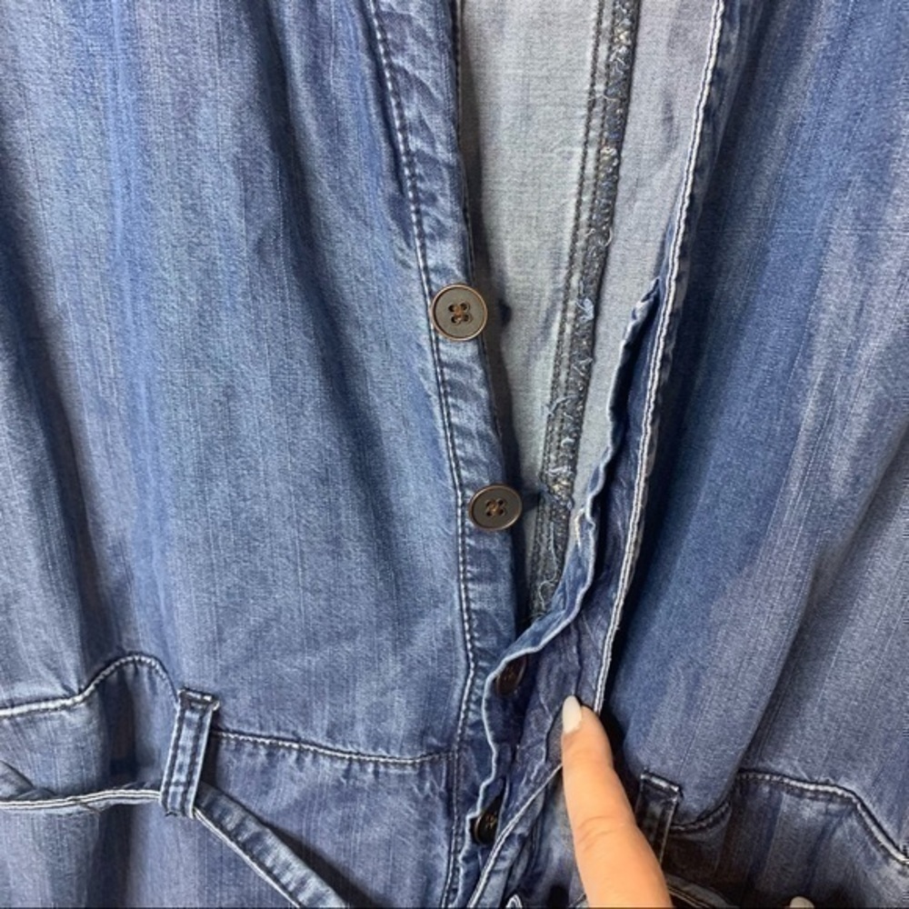 FREE PEOPLE LOU DENIM BELTED CHAMBRAY V-NECK JUMPSUIT - Picture 14 of 16